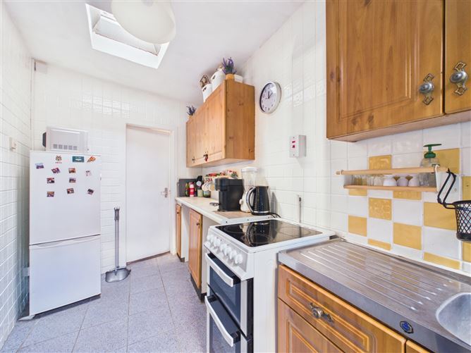 Photo 10 of 25 — 43 Grattan Terrace, Francis Street, Waterford