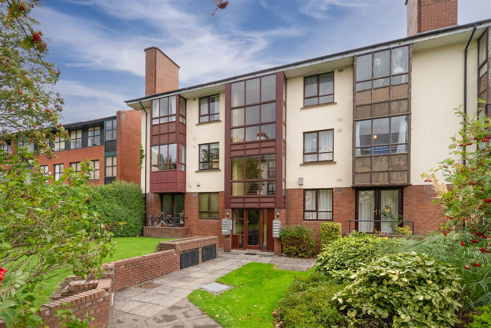 Photo 1 of 12 — Apartment 8 Boyne Court, Harold's Cross Road, Harold's Cross, Dublin 6W