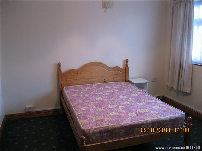 Knockthomas Drive, Castlebar, Co. Mayo