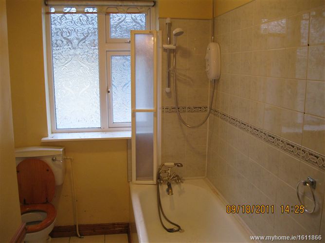 Knockthomas Drive, Castlebar, Co. Mayo