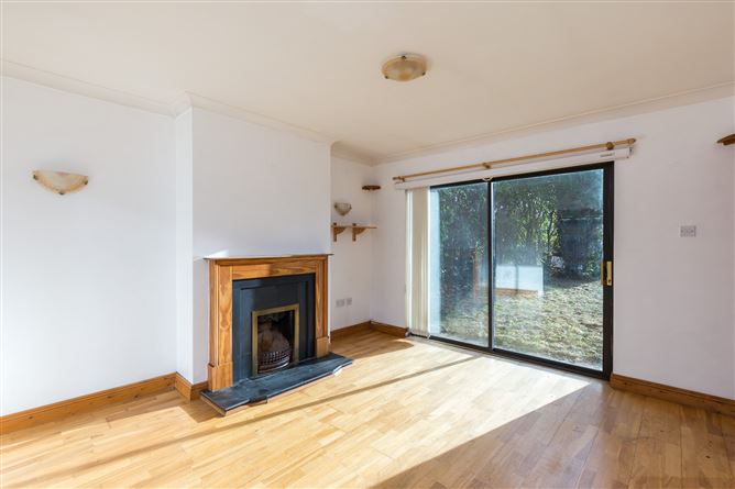 18 Beachside Grove, Riverchapel, Gorey, Co. Wexford
