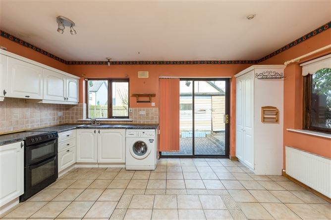 18 Beachside Grove, Riverchapel, Gorey, Co. Wexford