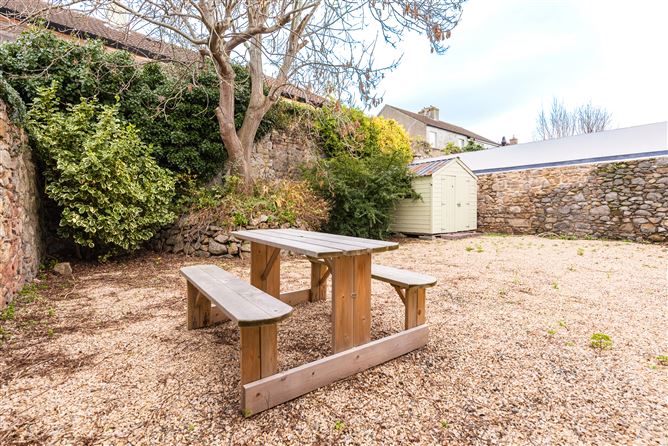 Apt. 1, 4 Mulgrave Terrace, Dun Laoghaire, County Dublin
