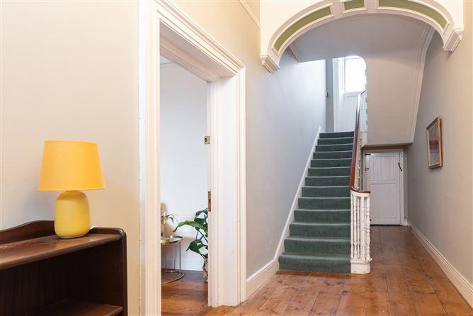 Apt. 1, 4 Mulgrave Terrace, Dun Laoghaire, County Dublin