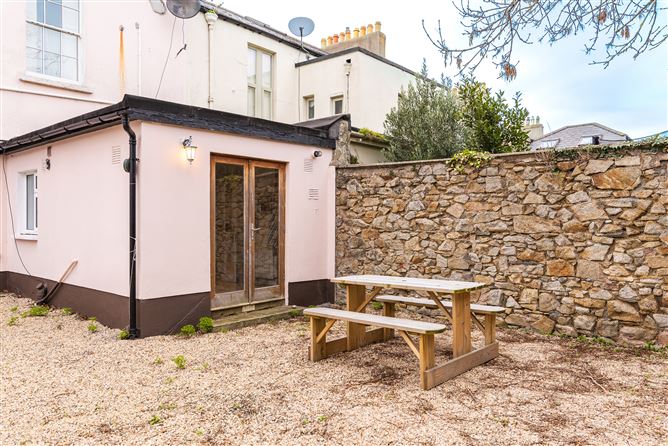 Apt. 1, 4 Mulgrave Terrace, Dun Laoghaire, County Dublin