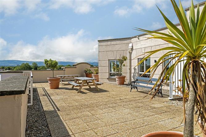 160 Pembroke Square, Grand Canal Street, Dublin 4, Dublin