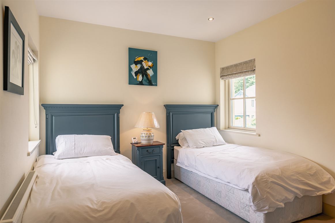 11 Oakwood Manor, Kenmare, Co. Kerry 11 Oakwood Manor, Kenmare, Co. Kerry