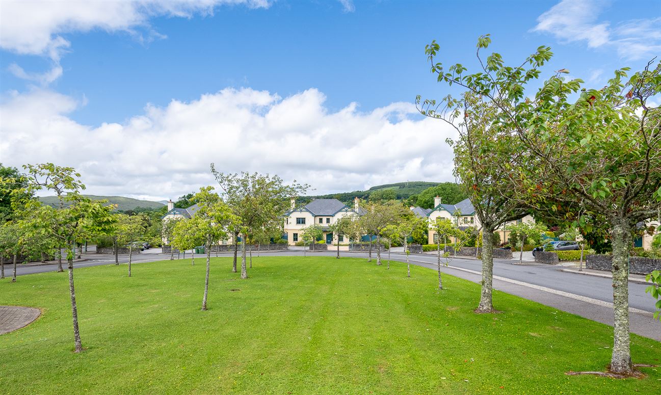 11 Oakwood Manor, Kenmare, Co. Kerry 11 Oakwood Manor, Kenmare, Co. Kerry