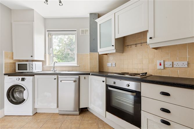 21 Cruagh Rise, Stepaside,   Dublin 18