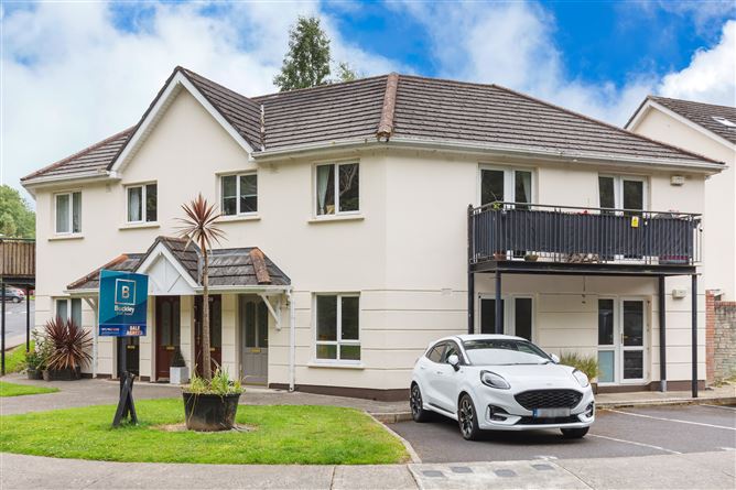 21 Cruagh Rise, Stepaside,   Dublin 18