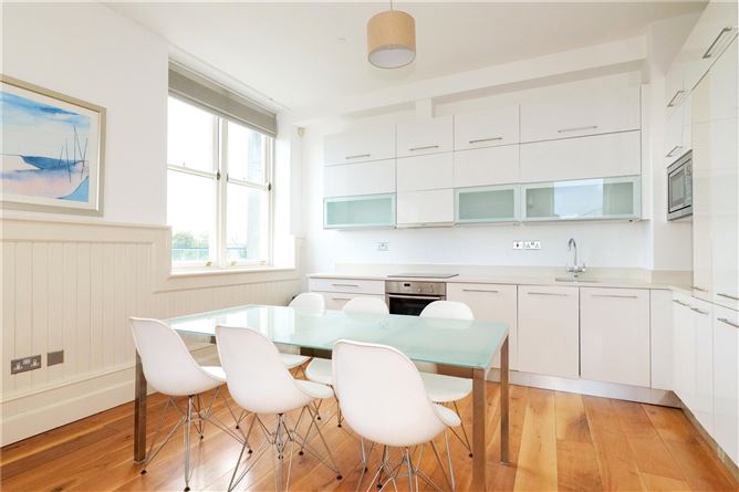12 Mount Eaton House, Taylors Hill Road, Galway City