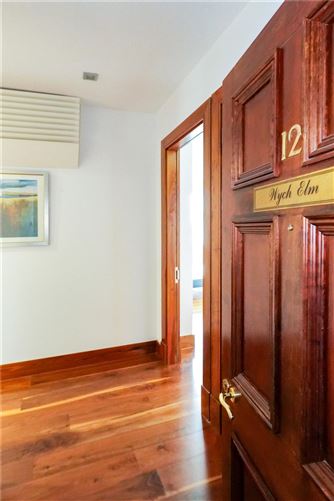12 Mount Eaton House, Taylors Hill Road, Galway City