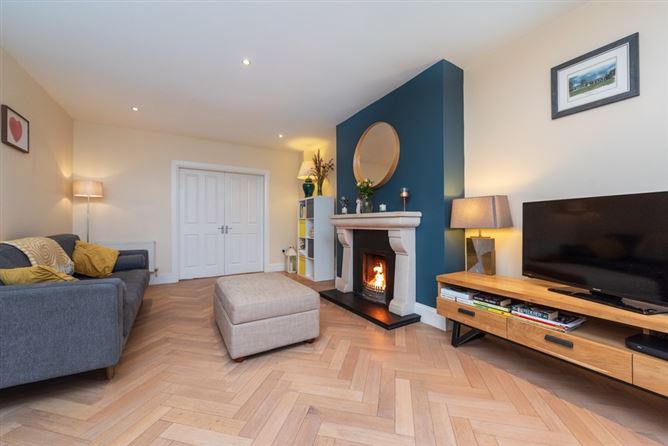 88 Oak Glade, Blessington Road, Naas, Co. Kildare 