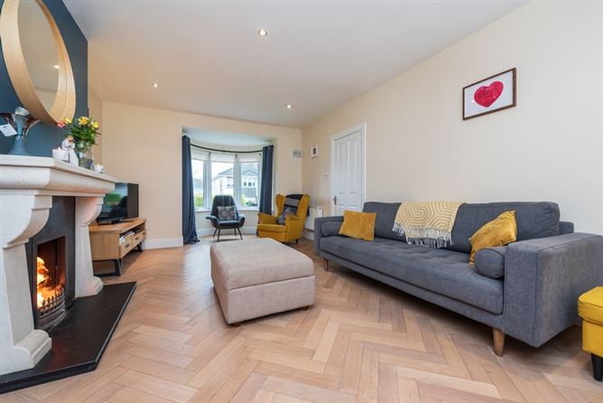 88 Oak Glade, Blessington Road, Naas, Co. Kildare 