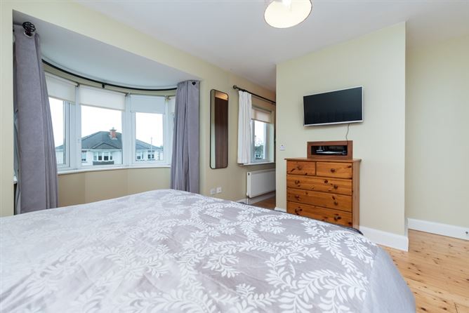 88 Oak Glade, Blessington Road, Naas, Co. Kildare 