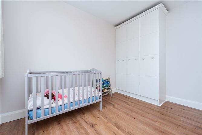 88 Oak Glade, Blessington Road, Naas, Co. Kildare 