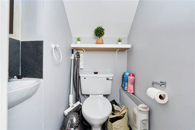 2 Riverwood Lawn, Castleknock, Dublin 15, County Dublin
