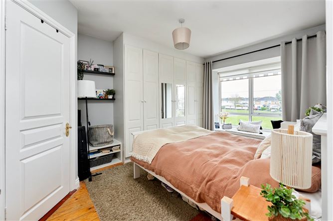 2 Riverwood Lawn, Castleknock, Dublin 15, County Dublin