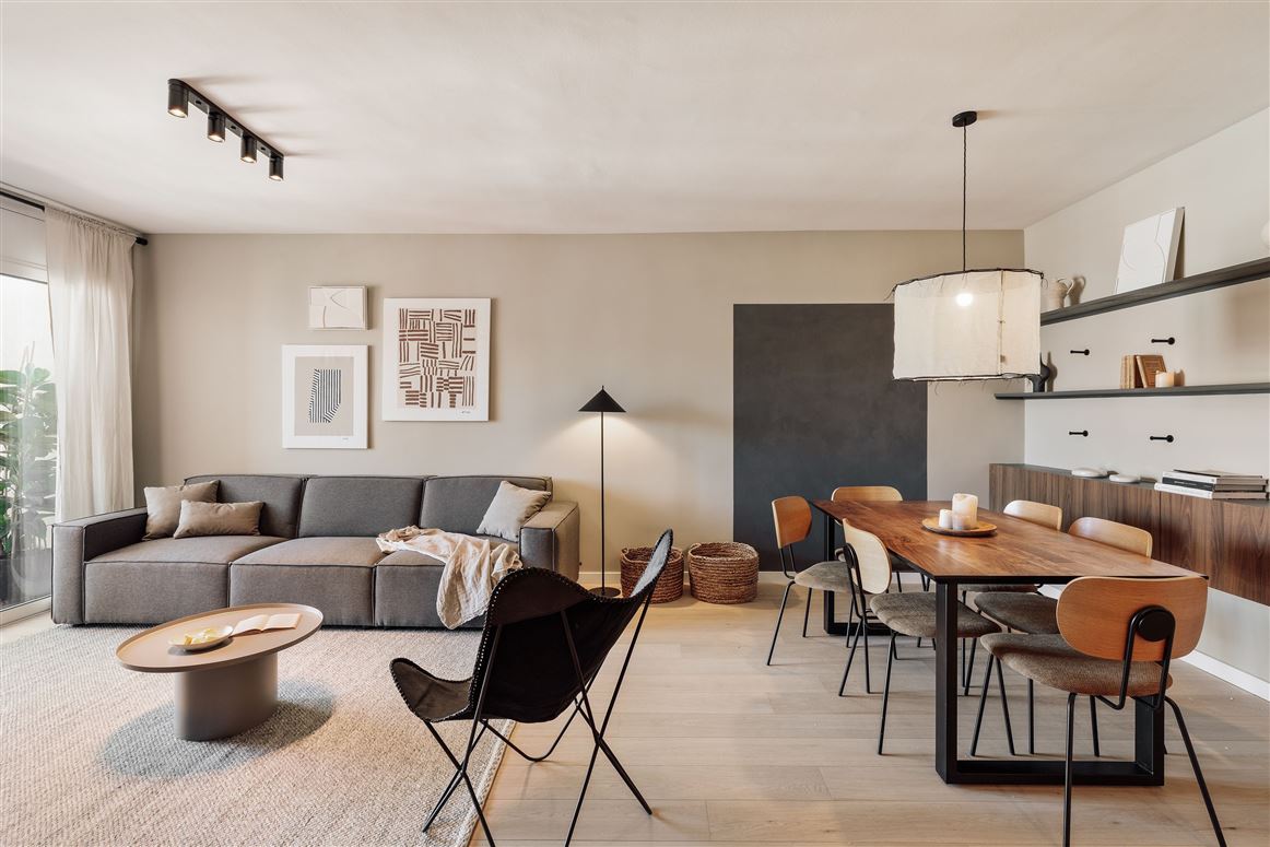 Barcelonan Chic,Barcelona,Catalonia,Spain