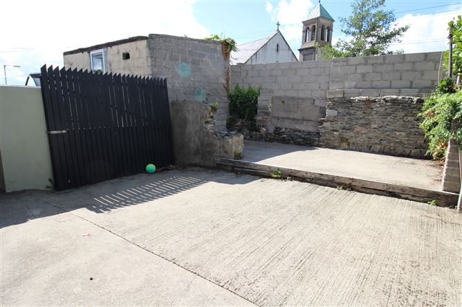 12 Coolattin Road, Carnew, Wicklow
