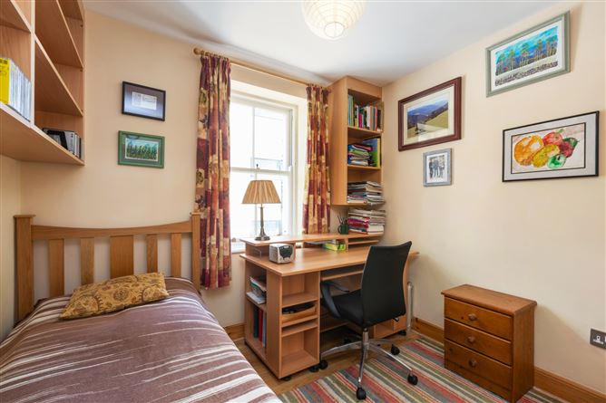 Photo 8 of 10 — Apt 8 Ardee Court, Ardee Street, Dublin 8