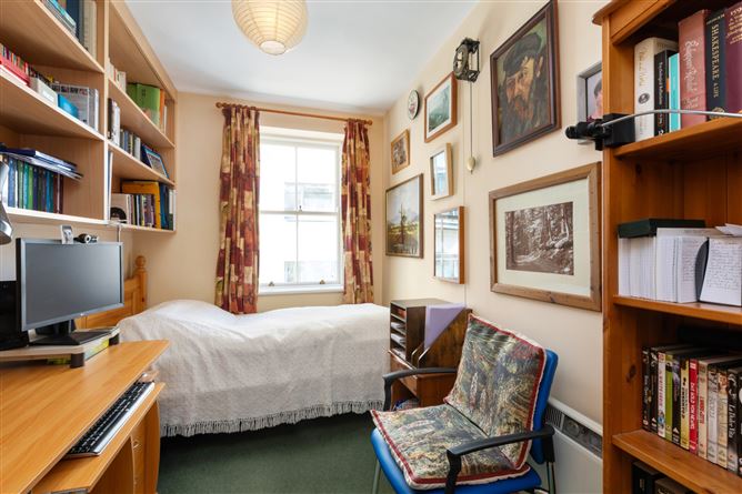 Photo 7 of 10 — Apt 8 Ardee Court, Ardee Street, Dublin 8