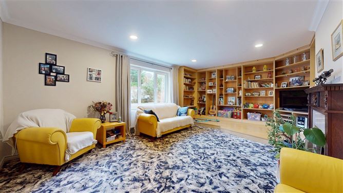 24 Garryduff Drive, Pound Road, Castlebar, Co. Mayo