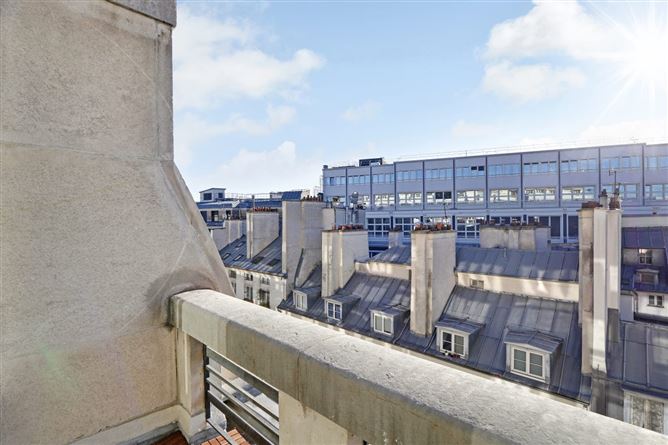 Soleil d’Or,Paris,Île-de-France,France