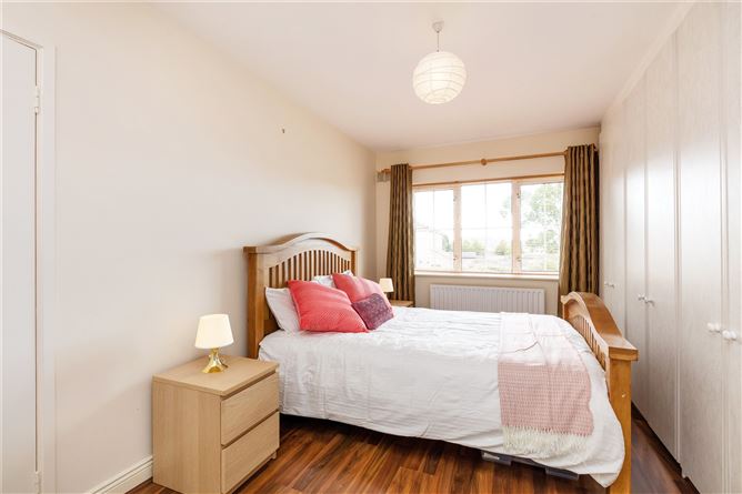 44 St John's Court, Artane, Dublin 5