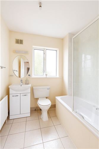 44 St John's Court, Artane, Dublin 5