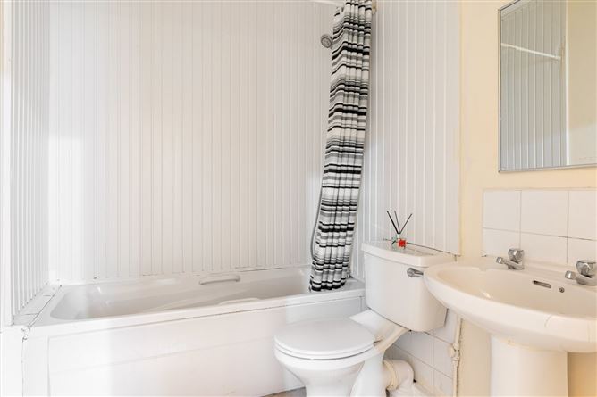 2 Hanbury Hall, Hanbury Lane, Dublin 8