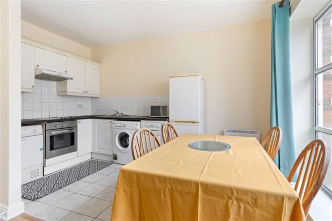 2 Hanbury Hall, Hanbury Lane, Dublin 8