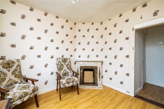 102 St Patrick’s Crescent, Monkstown Farm, Dun Laoghaire, County Dublin