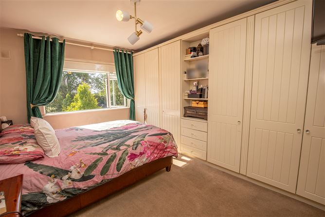 17, Baymount Park, Clontarf, Dublin 3