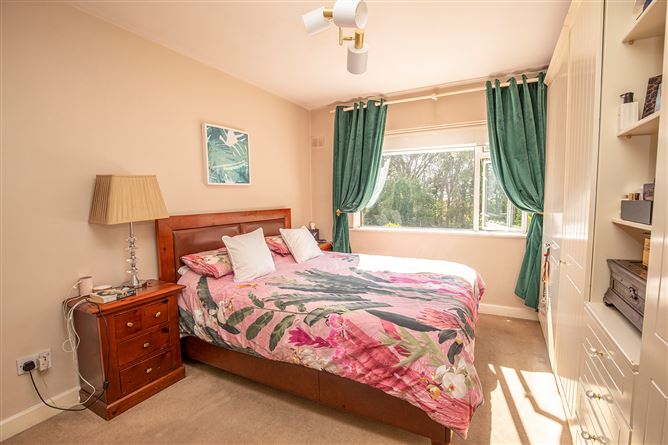 17, Baymount Park, Clontarf, Dublin 3