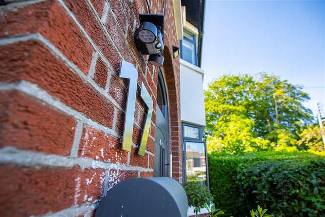 17, Baymount Park, Clontarf, Dublin 3