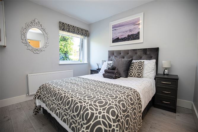 17, Baymount Park, Clontarf, Dublin 3