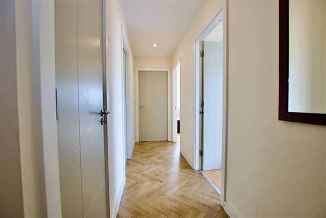 22 The Parade, Bastion Court, Connaught St., Athlone, Co. Westmeath