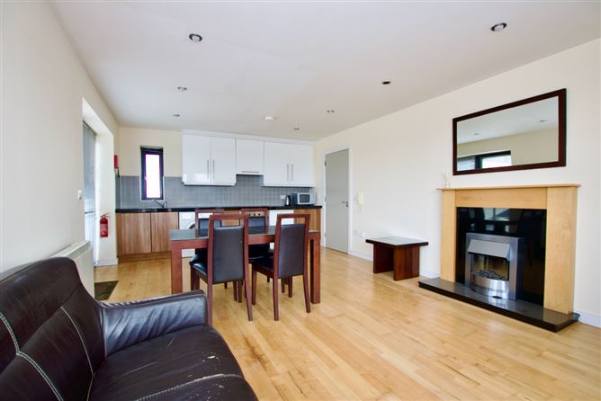 22 The Parade, Bastion Court, Connaught St., Athlone, Co. Westmeath