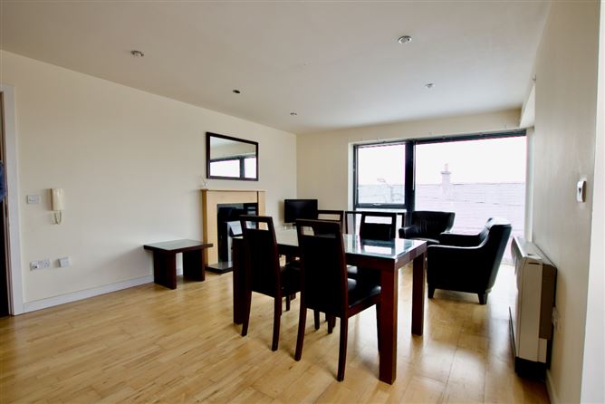 22 The Parade, Bastion Court, Connaught St., Athlone, Co. Westmeath