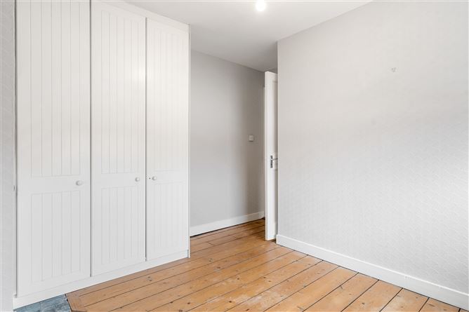 Photo 13 of 18 — 17 Merville Avenue , Fairview, Dublin