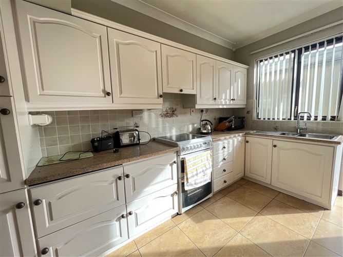 54 Sliabh Breagh, Ardee, Louth