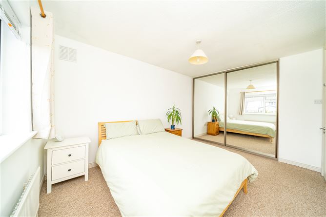 61 Old County Glen , Crumlin, Dublin 12