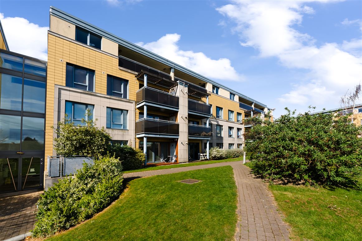 Apartment 116, Block A, HAMPTON LODGE (2 x Parking Spaces plus Study), Grace Park Road, Drumcondra, Dublin 9