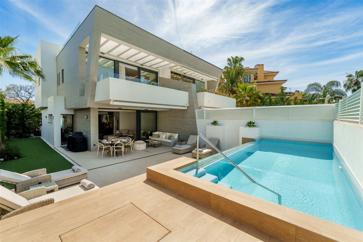 Spain, Marbella, Marbella - Puerto Banus - COSTA-00955P