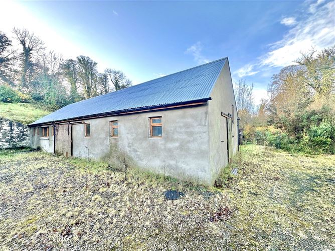 Drumnahoagh House & Lands, Drumnahoagh, Letterkenny, Co. Donegal