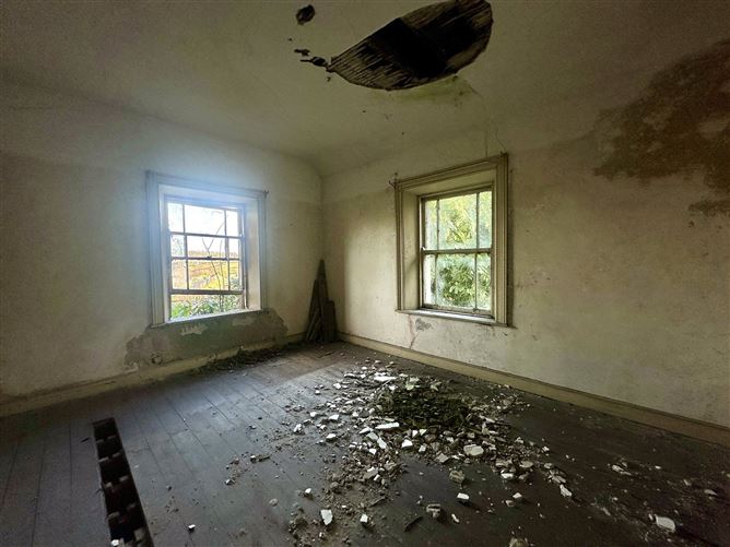 Drumnahoagh House & Lands, Drumnahoagh, Letterkenny, Co. Donegal