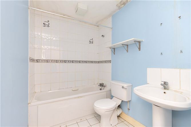 23 Johnston Court, Church Street, Cavan