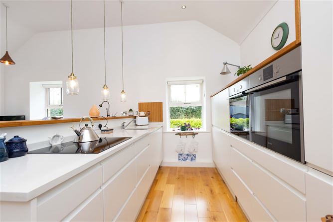 Strawberry Cottage, Curtistown, Kilmessan, Co. Meath