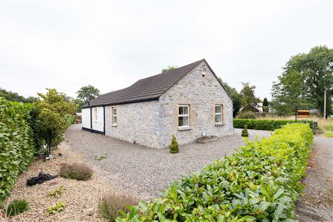 Strawberry Cottage, Curtistown, Kilmessan, Co. Meath